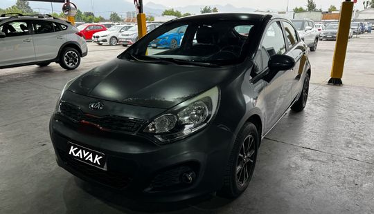 Kia • RIO 5
