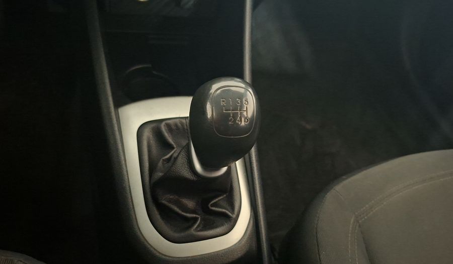 Kia Rio 5 1.4 EX 5HB Hatchback 2015