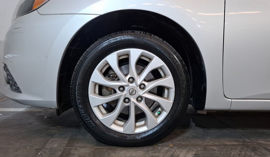 Nissan Sentra 1.8 ADVANCE MT Sedan 2017