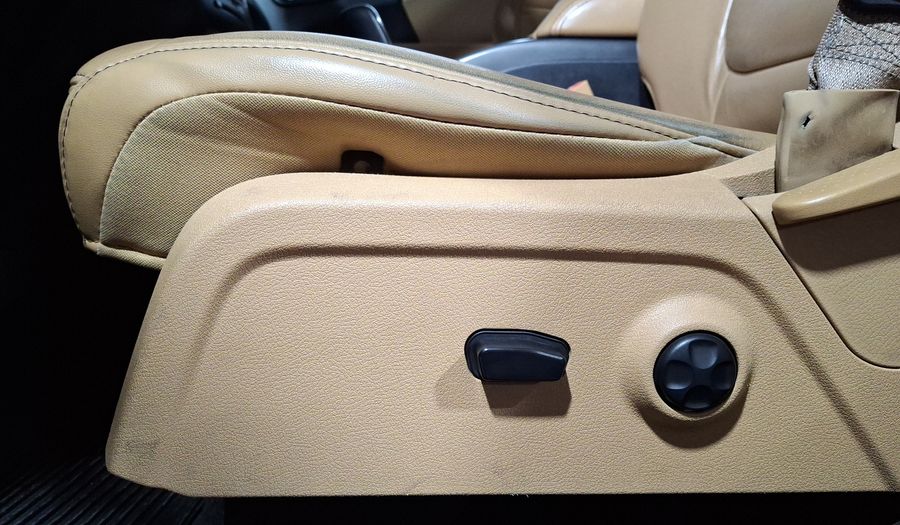 Dodge Journey 2.4 SXT+ 7 PASAJEROS Suv 2013