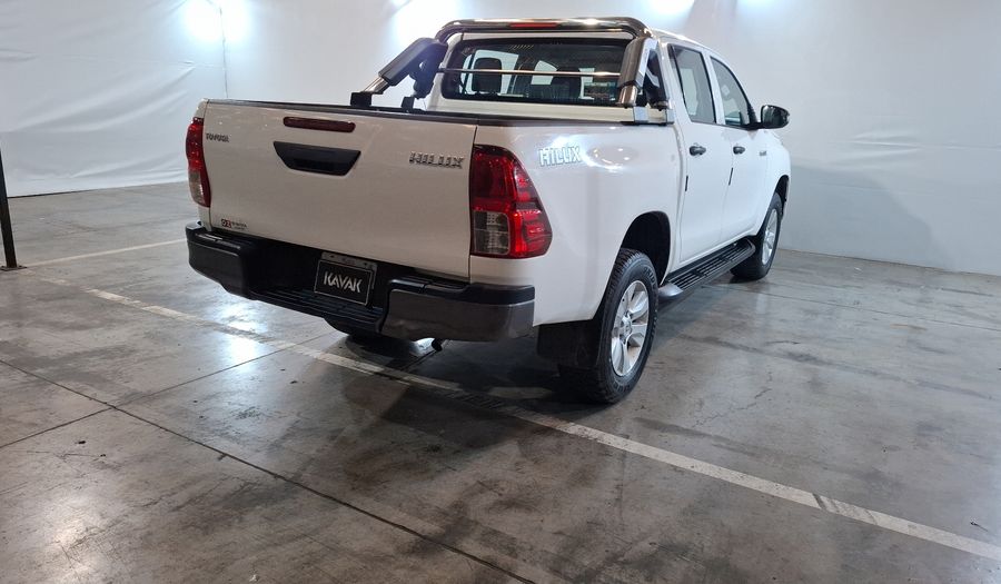 Toyota Hilux 2.7 DOBLE CABINA SR (D-CAB MID) Pickup 2020