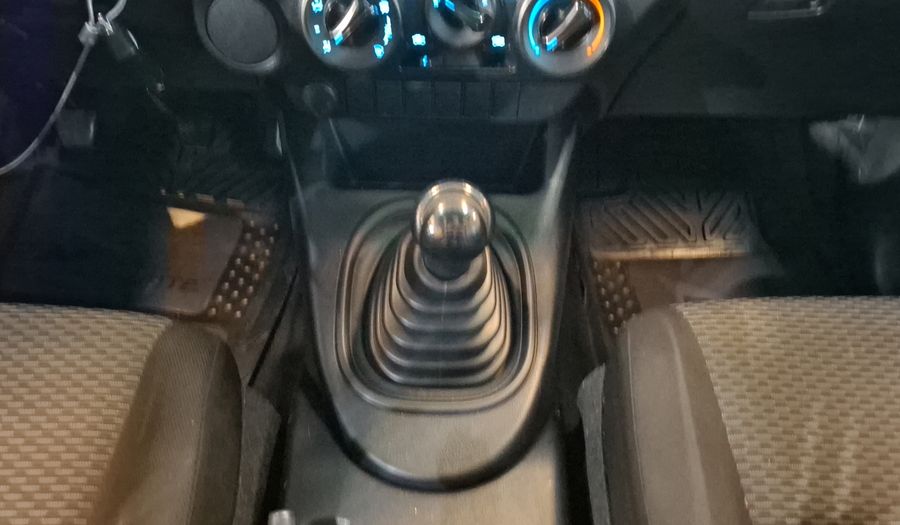 Toyota Hilux 2.7 DOBLE CABINA SR (D-CAB MID) Pickup 2020