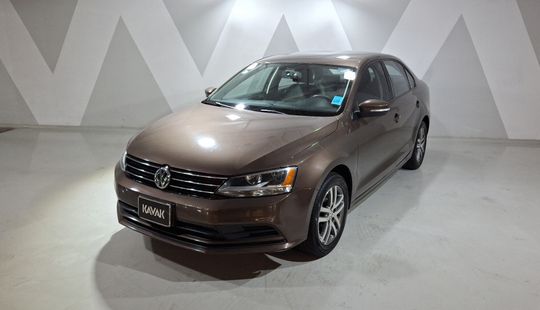Volkswagen • Jetta