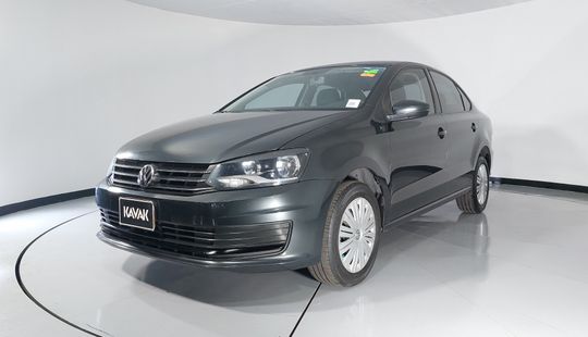 Volkswagen • Vento