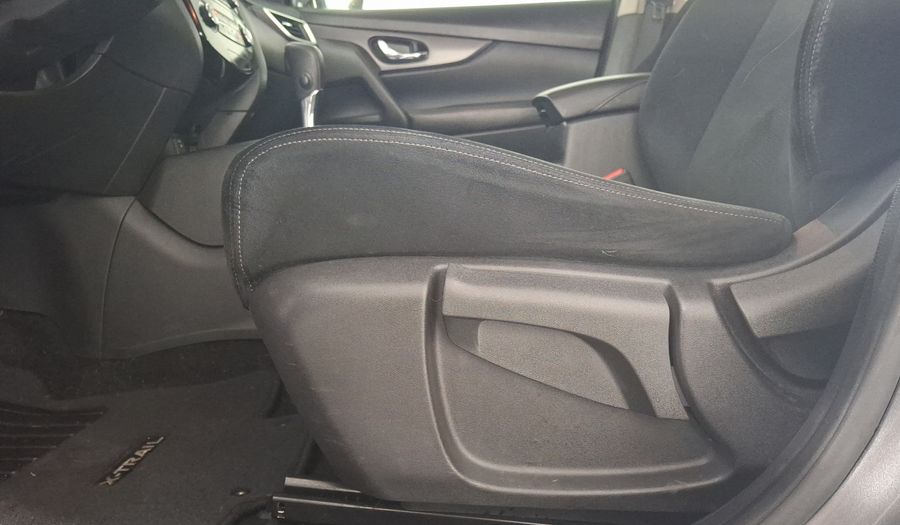 Nissan X-trail 2.5 SENSE 2 ROW CVT Suv 2017