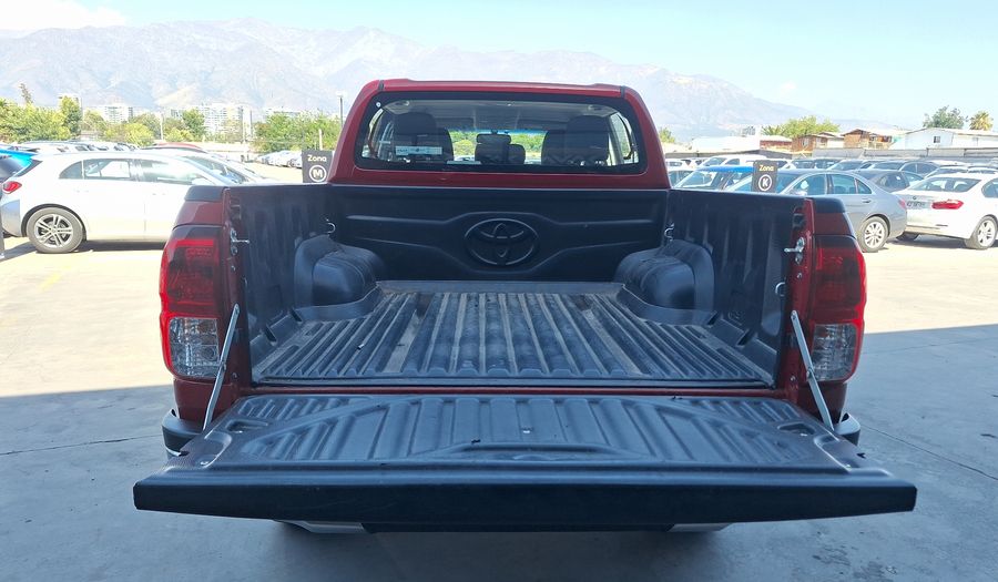 Toyota Hilux 2.7 SR Pickup 2023