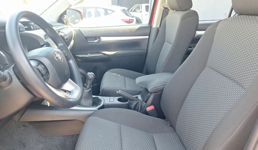 Toyota Hilux 2.7 SR Pickup 2023