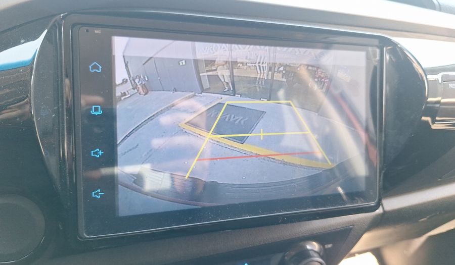 Toyota Hilux 2.7 SR Pickup 2023