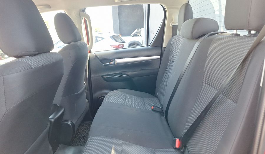 Toyota Hilux 2.7 SR Pickup 2023