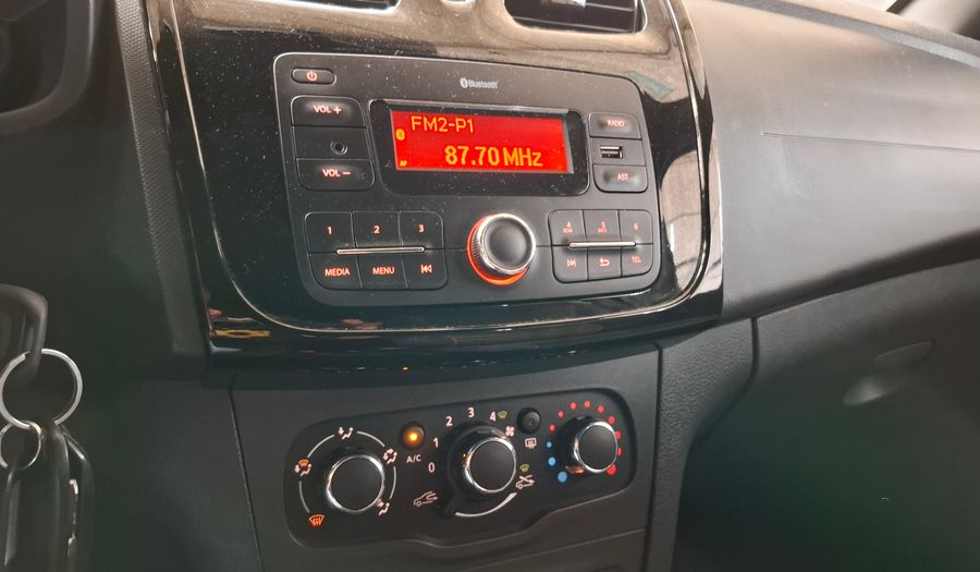 Renault Sandero Stepway 1.6 ZEN Hatchback 2023