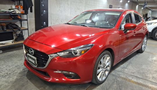 Mazda • Mazda 3