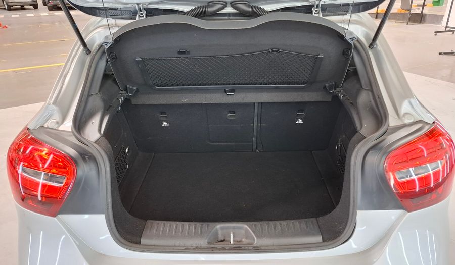 Mercedes Benz Clase A 1.6 A200 URBAN Hatchback 2016