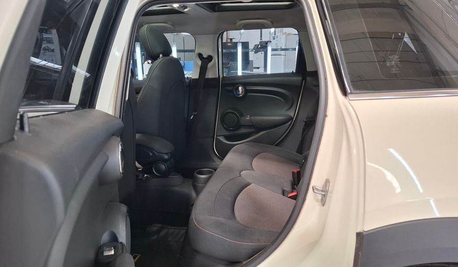 Mini Cooper 1.5 COOPER PEPPER AUTO Hatchback 2018