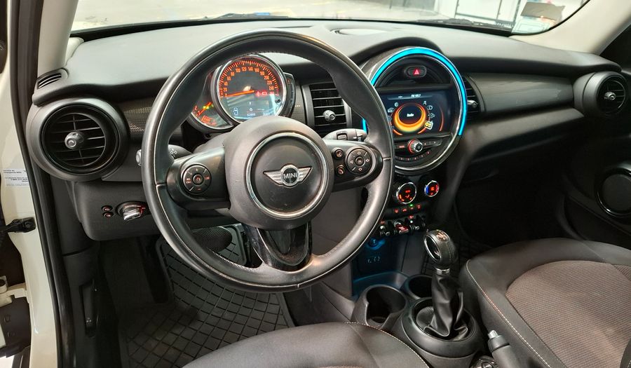 Mini Cooper 1.5 COOPER PEPPER AUTO Hatchback 2018