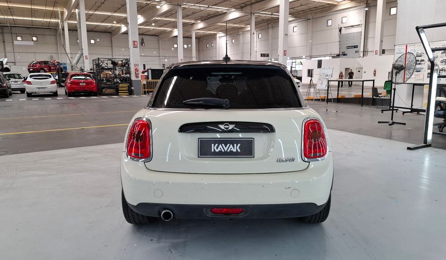 Mini Cooper 1.5 COOPER PEPPER AUTO Hatchback 2018