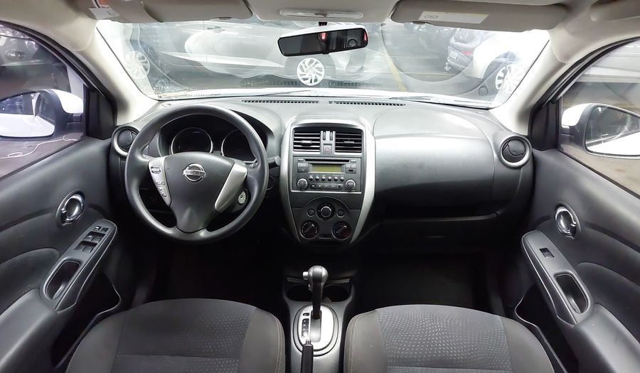 Nissan Versa 1.6 SV CVT Sedan 2019