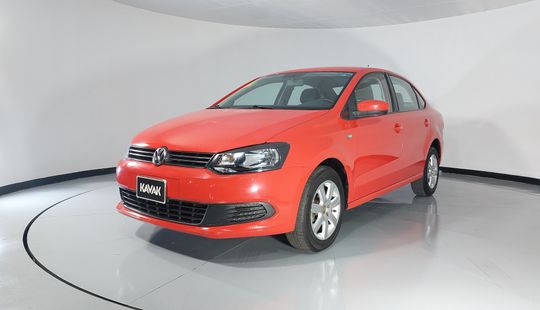 Volkswagen • Vento