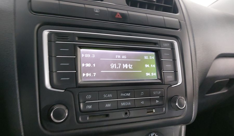 Volkswagen Vento 1.6 ACTIVE TIPTRONIC Sedan 2015