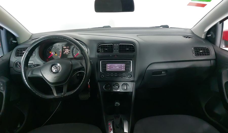 Volkswagen Vento 1.6 ACTIVE TIPTRONIC Sedan 2015