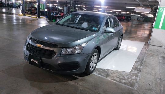 Chevrolet • Cruze