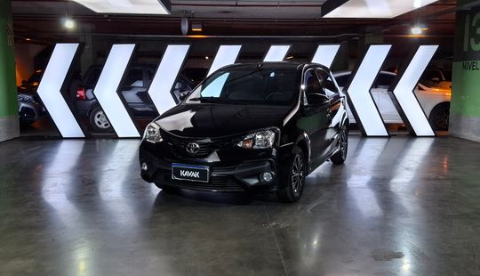 Toyota • Etios