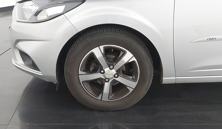 Chevrolet Onix 1.4 SPE/4 ECO LTZ AUTO Hatchback 2018