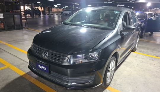 Volkswagen • Vento