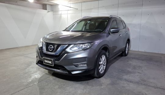 Nissan • X-Trail