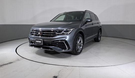 Volkswagen • Tiguan
