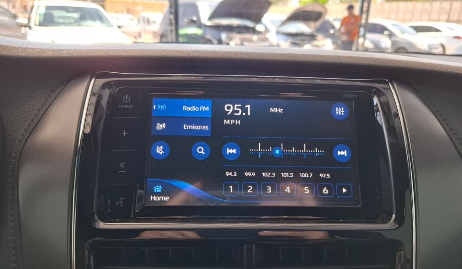 Toyota Yaris 1.5 XLS Hatchback 2023