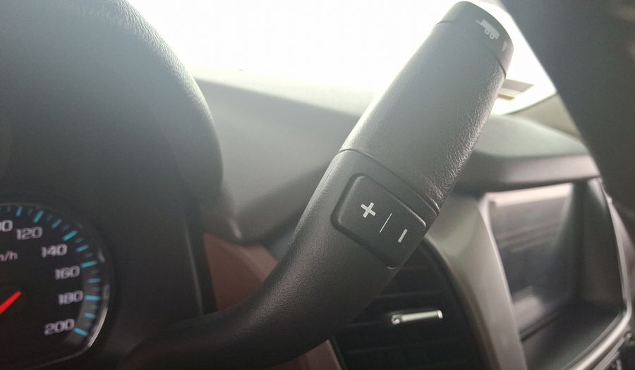 Chevrolet Suburban 5.3 D LTZ AT 4WD Suv 2016