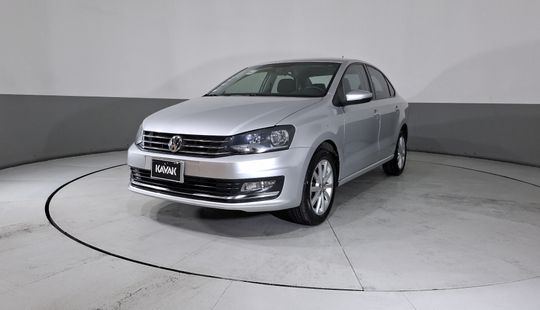 Volkswagen • Vento