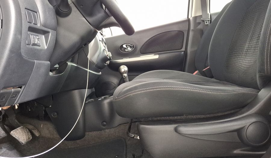 Nissan March 1.6 ADVANCE AT Hatchback 2016