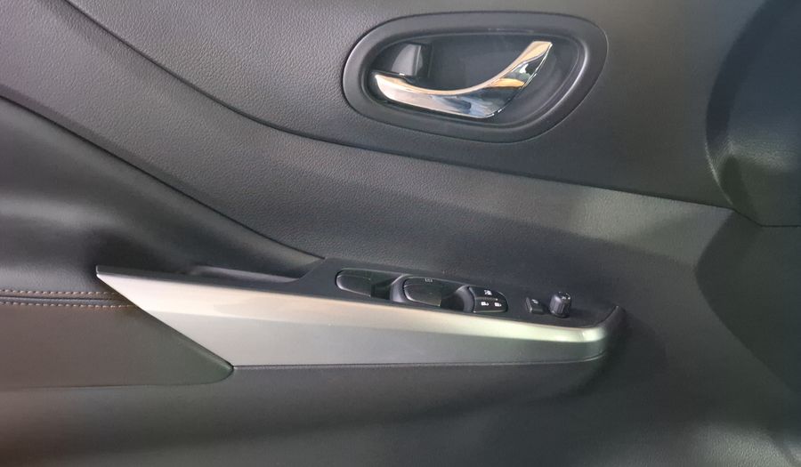 Nissan Frontier 2.5 PLATINUM LE AUTO Pickup 2023