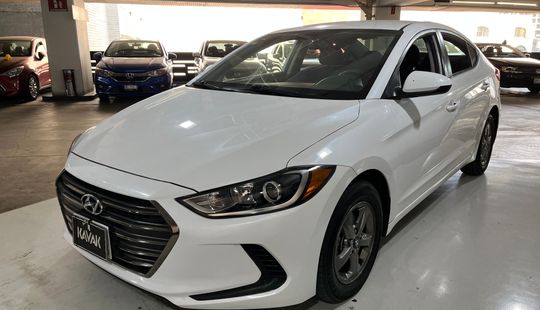 Hyundai • Elantra