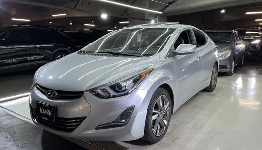 Hyundai • Elantra