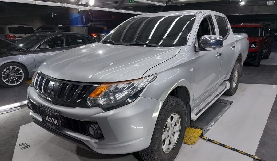 Mitsubishi L200 2.5 GLS DIESEL 4WD Pickup 2019