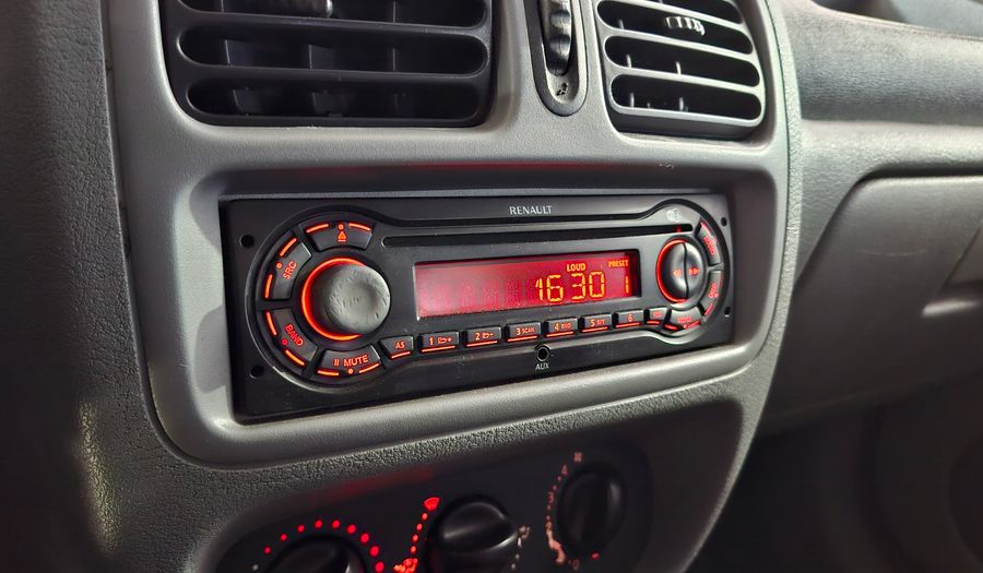 Renault Clio 1.1 PACK Hatchback 2012