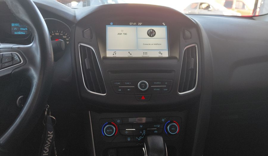 Ford Focus Iii 2.0 SE AT Sedan 2018