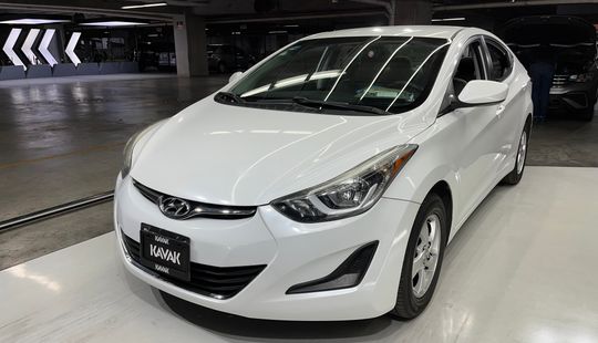 Hyundai • Elantra