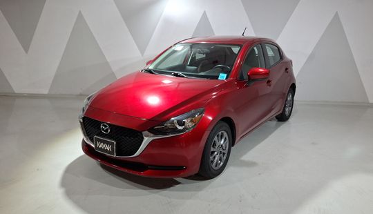 Mazda • Mazda 2
