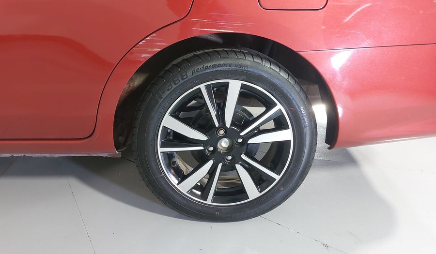 Nissan Versa 1.6 EXCLUSIVE AUTO Sedan 2019