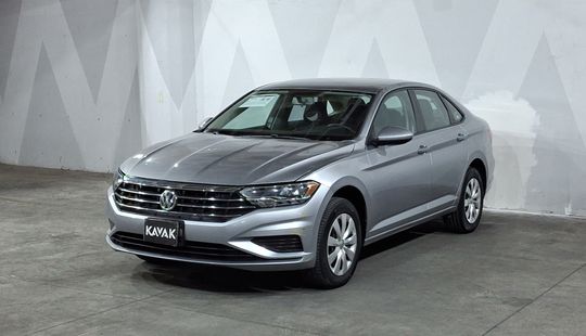Volkswagen • Jetta