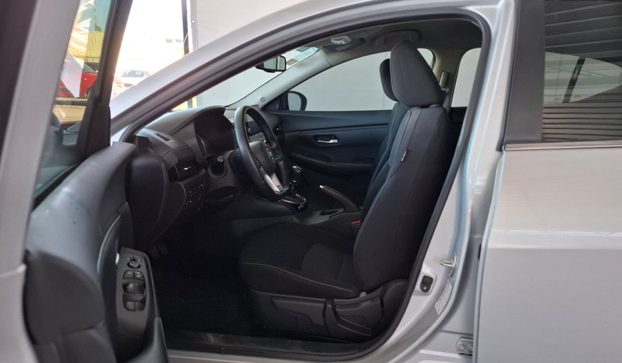 Nissan Sentra 2.0 ADVANCE Sedan 2022