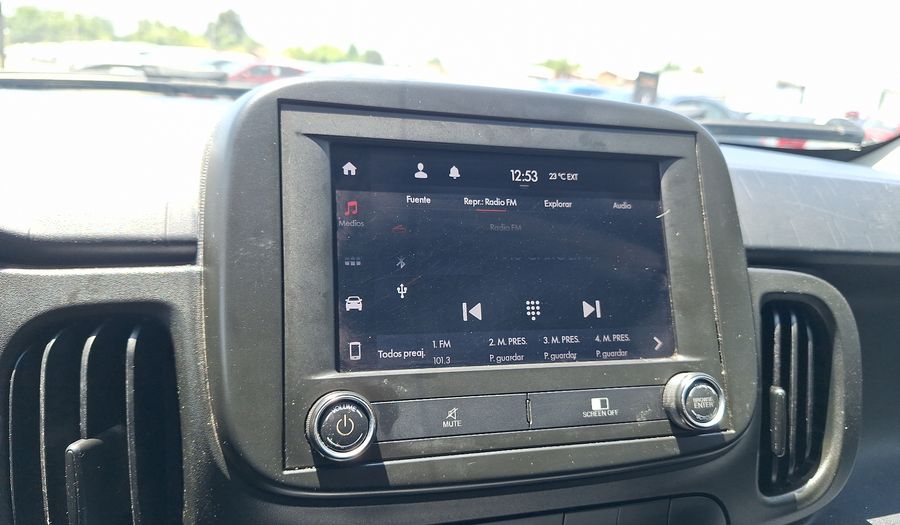 Fiat Mobi 1.0 TREKKING Hatchback 2021