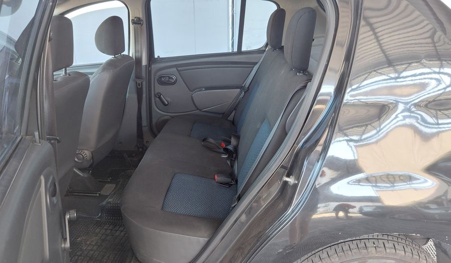 Renault Sandero 1.6 8V PACK Hatchback 2011