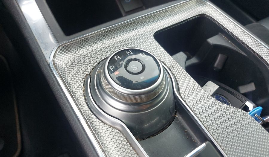 Ford Edge 2.7 AUTO ST 4WD Suv 2022