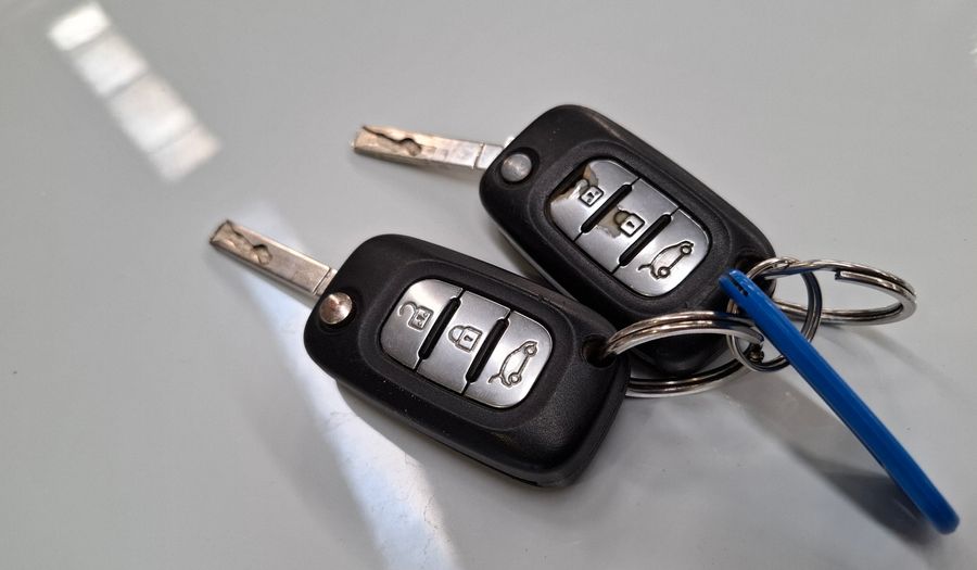 Renault Fluence 1.6 DYNAMIQUE Sedan 2016