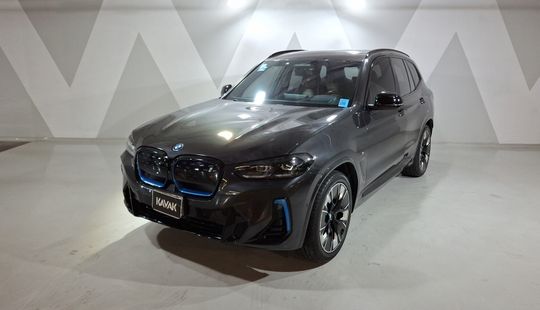 Bmw • iX3