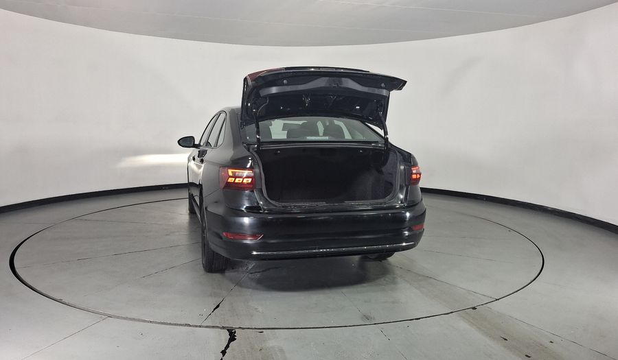 Volkswagen Jetta 1.4 TRENDLINE Sedan 2021